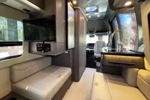 Luxury  Airstream interstate 19 Class B Camper Van