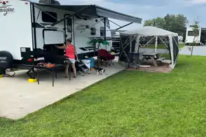 Trevor's Grand Design Imagine 2400BH Travel Trailer