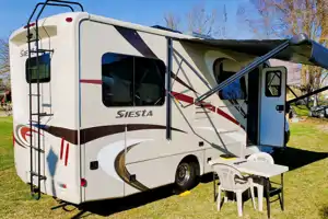 Marco & Gina's Luxury Mercedes-Benz RV Rental (Diesel) 