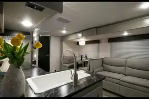 Tracer 260BHSLE - Compact Elegance!