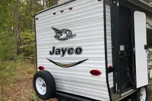 Cozy Little Mini Great for Couples or Small Family
