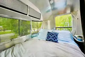 Airstream Glamping: Nomadic Bambi
