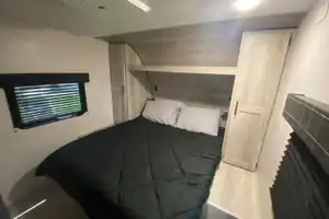 Louisa's KZ 261 BHKSE Travel Trailer