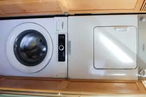 Luxury RV- 2021 Tiffin Open Road Allegro-private king bedroom, 4 slide-outs, super spacious!