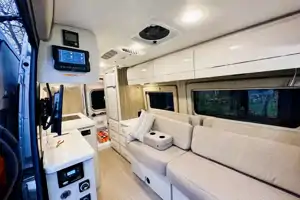 John's Thor Motor Coach Tellaro 20KT Class B