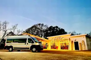 John's Thor Motor Coach Tellaro 20KT Class B