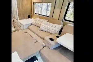 John's Thor Motor Coach Tellaro 20KT Class B