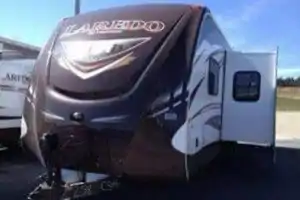 Tanya's Keystone 303TG Laredo Travel Trailer