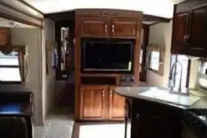 Tanya's Keystone 303TG Laredo Travel Trailer