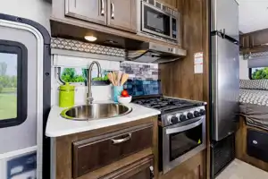 2022 Gulf Stream Conquest Class C 24ft. - FREE PRIVATE SHUTTLE - Frederick -
