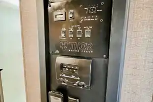 Beautiful 2018 Thor Motor Coach  Four wind 31y Class C
