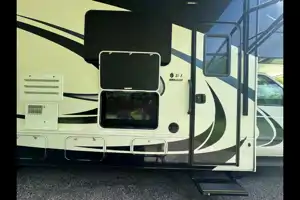 Phoenix - Entegra Coach Odyssey 31F Class C ***SLEEPS 10***UNLIMITED MILES***