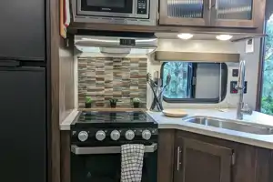 Hideaway Rv Rentals pet friendly spacious Grey Wolf limited