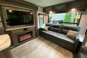 Hotel on wheels - Luxury with all the amenities