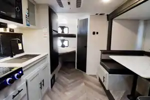  WILDWOOD FSX 178BHSKX Travel Trailer