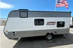 Maryana's Coleman Coleman lantern LT Travel Trailer
