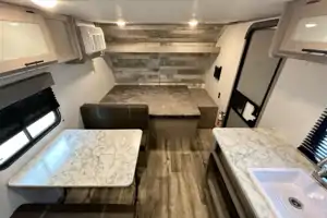 Maryana's Coleman Coleman lantern LT Travel Trailer