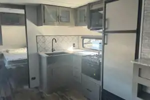 jimmy's Coleman 2835bh Travel Trailer