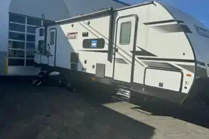 jimmy's Coleman 2835bh Travel Trailer
