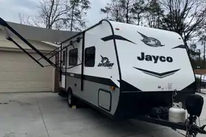 Adventure Begins w/Camping Cozy Jayco 195RB