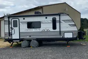 Vic's Dutchmen Aspen Trail Travel Trailer