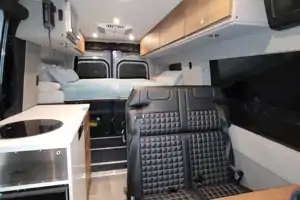 Storyteller Overland Stealth Mode 4x4