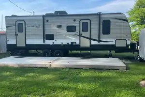Shadewald's Keystone Hideout Travel Trailer