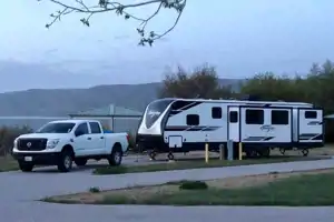 Kahrin's Grand Design Imagine 3170BH Travel Trailer -linens provided