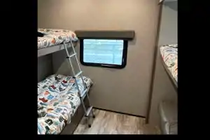 Kahrin's Grand Design Imagine 3170BH Travel Trailer -linens provided