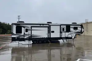 Michael's Keystone Raptor Fifth Wheel