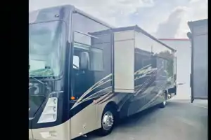 Mike's Coachmen Sports coach 365RB Class A