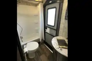 Spacious Highland Ridge bunkhouse with MegaSlide