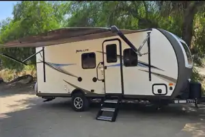 Off Road Solar Powered Palomino Real-Lite Mini RL189 Travel Trailer