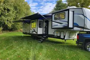 JOEL's Forest River artic wolf 3910 suite Fifth Wheel