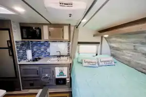 William's Gulf Stream Conquest 197BH Travel Trailer