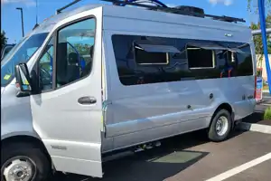 Don's Winnebago boldt 70KL Class B
