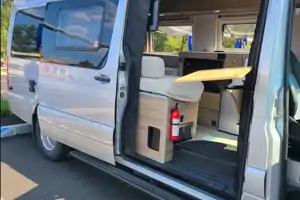 Don's Winnebago boldt 70KL Class B