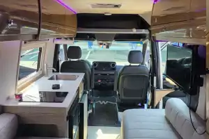 Don's Winnebago boldt 70KL Class B