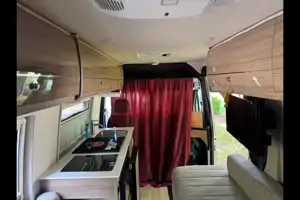 Don's Winnebago boldt 70KL Class B