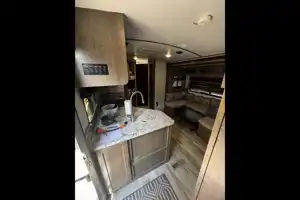 Forest River Surveyor 245BHS