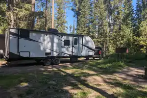 Bolshoi's Prime Time Tracer LE Travel Trailer
