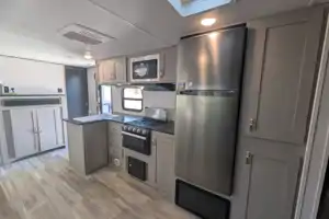 Bolshoi's Prime Time Tracer LE Travel Trailer