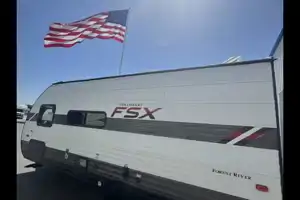 Adventure-Ready Family RV – Sleeps 8, Fully Loaded, Easy Tow!