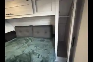 Adventure-Ready Family RV – Sleeps 8, Fully Loaded, Easy Tow!
