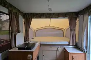 Tente-roulotte avec AIR CLIMATISÉ 