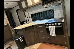 Christophor's Coleman 262BH Travel Trailer