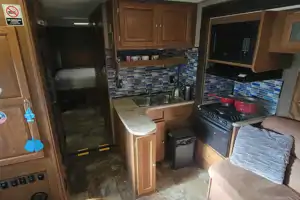 ***THE MOOSE*** '17 Coachmen SLEEPS 10!!!