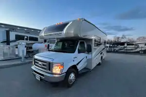 Martin Coachmen 2023 Leprechaun 220xg Classe C