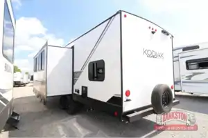 Kodiak AirBNB on Wheels