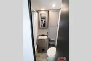 Kodiak AirBNB on Wheels